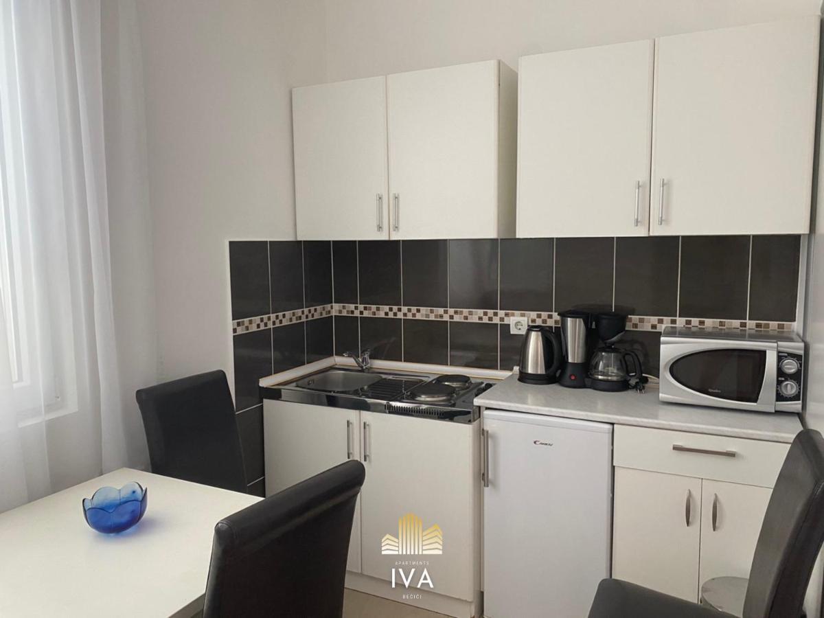 Apartmani Iva Becici Esterno foto