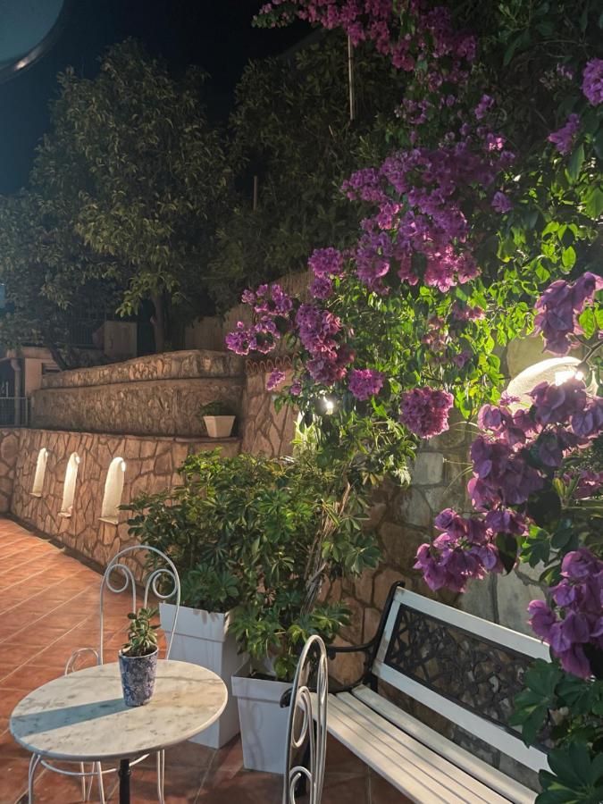 Apartmani Iva Becici Esterno foto